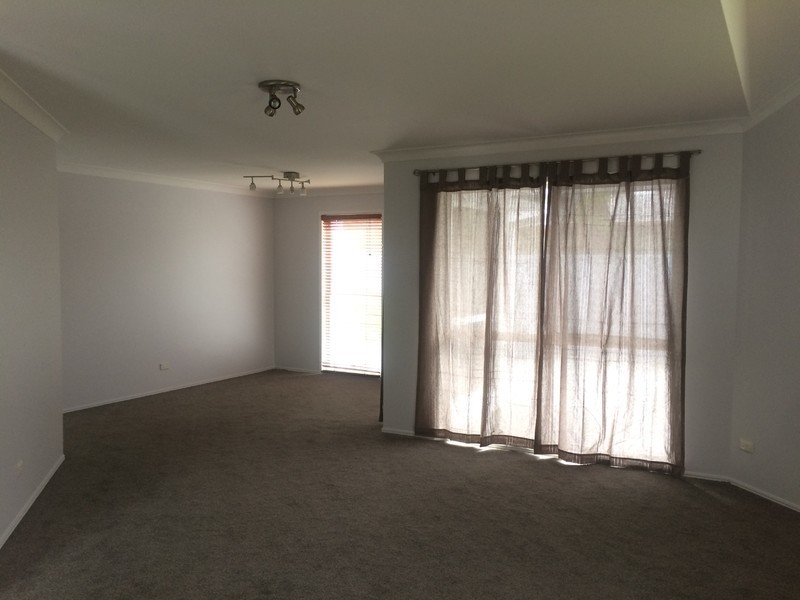 17 Parkwood Boulevarde, Parkwood QLD 4214