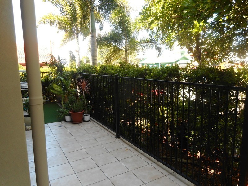 1/3 Tate Street, Southport QLD 4215