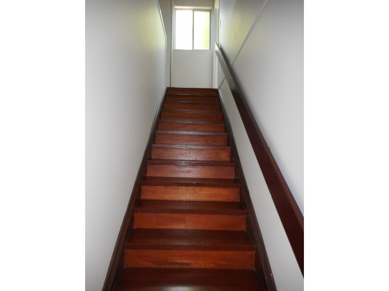 2/24 Gordon Street, Labrador QLD 4215