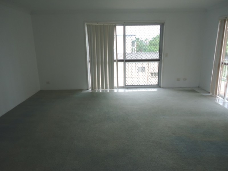 5/30 Labrador Street, Labrador QLD 4215