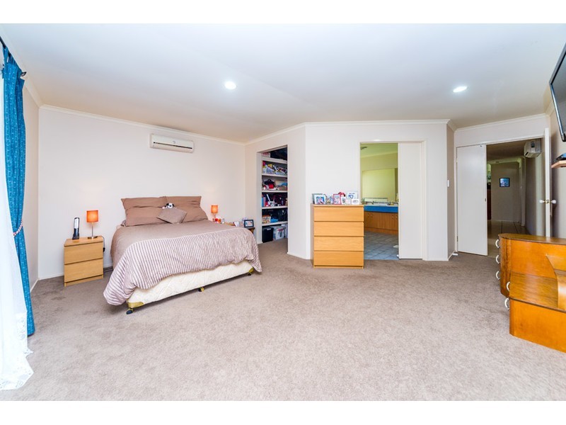 66 Stanfield Drive, Upper Coomera QLD 4209