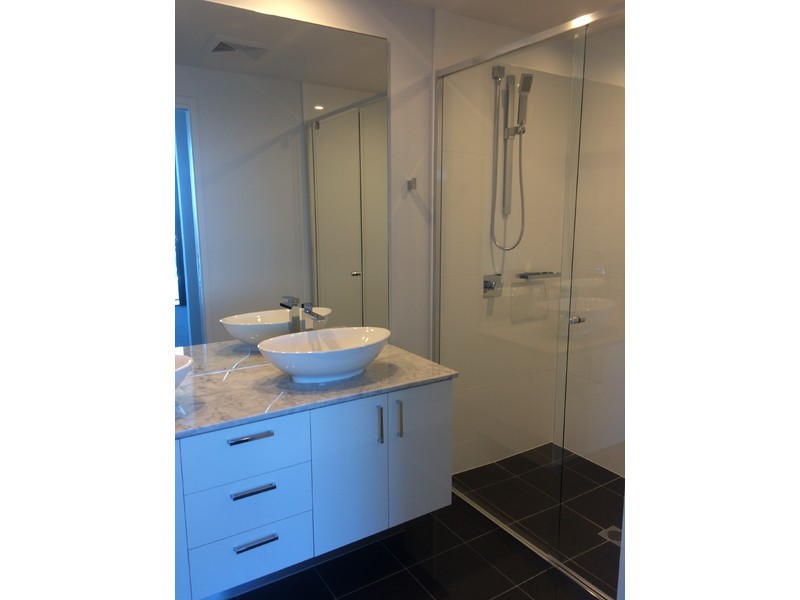 2903/5 Harbour Side Court, Biggera Waters QLD 4216