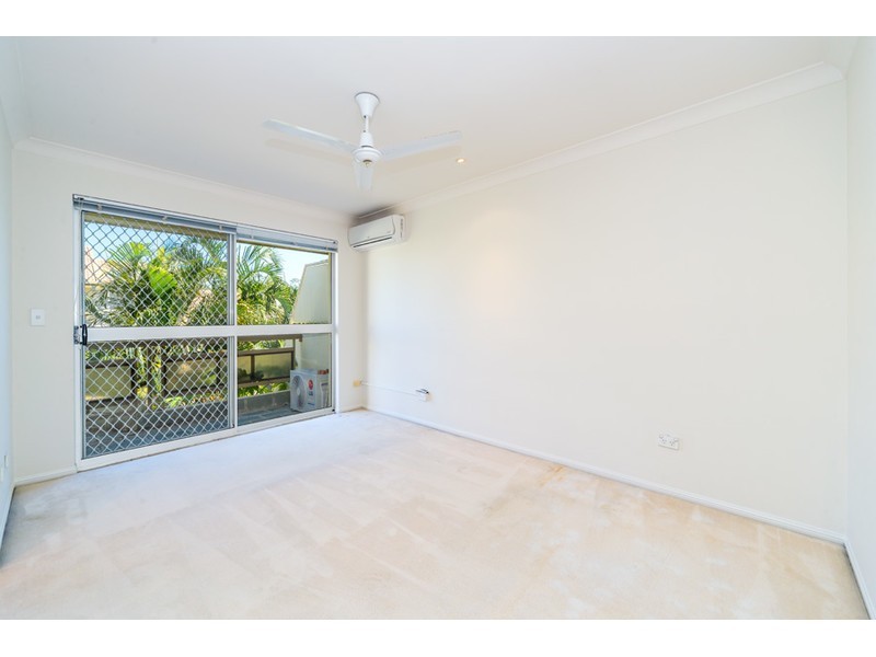 47/100 Morala Avenue, Runaway Bay QLD 4216