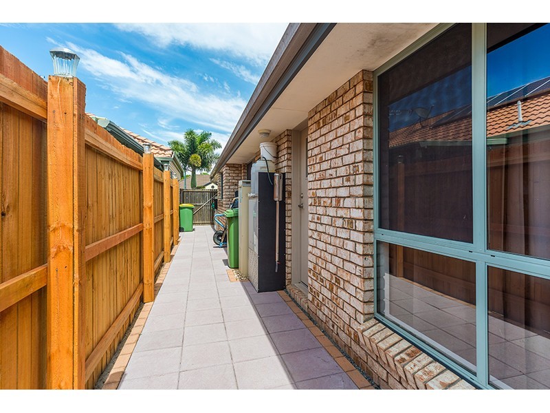 26 Bernini Drive, Coombabah QLD 4216