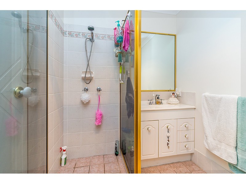 11/442 Pine Ridge Road, Coombabah QLD 4216