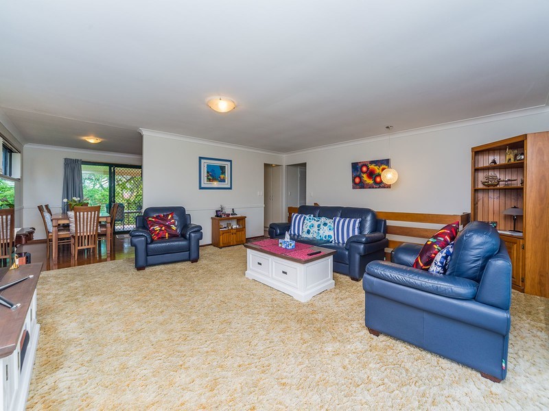 3 Ama Avenue, Runaway Bay QLD 4216