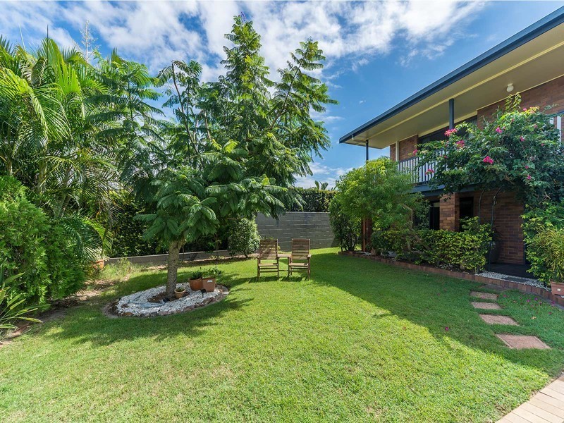 3 Ama Avenue, Runaway Bay QLD 4216