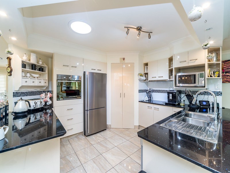 52 Zoeller Drive, Parkwood QLD 4214