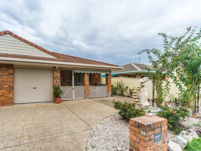 1/6 Sanctuary Court, Coombabah QLD 4216