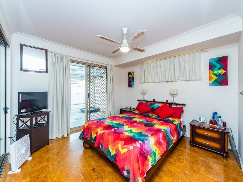 1/6 Sanctuary Court, Coombabah QLD 4216