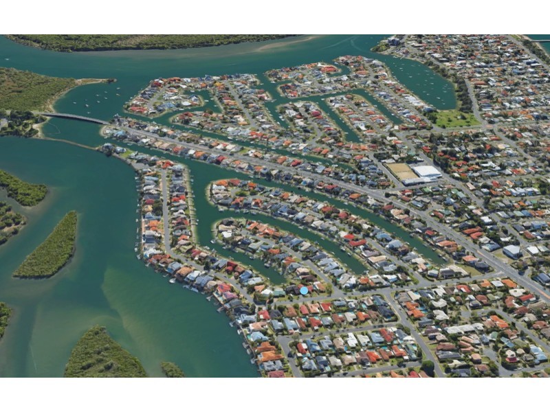 23 Tradewinds Avenue, Paradise Point QLD 4216