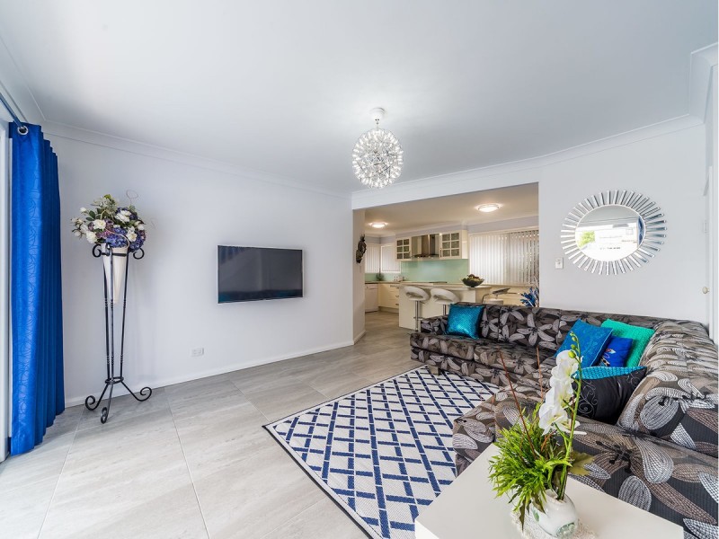 2/18 Holly Avenue, Hollywell QLD 4216