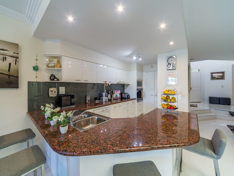 19/87 Morala Avenue, Runaway Bay QLD 4216