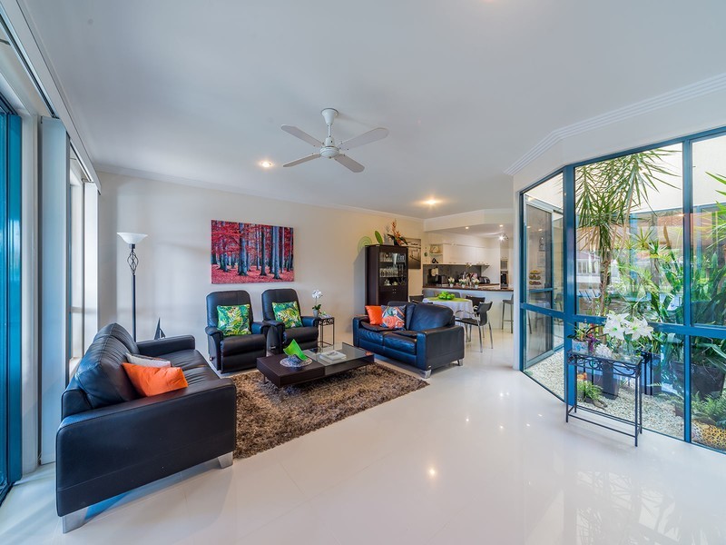 19/87 Morala Avenue, Runaway Bay QLD 4216
