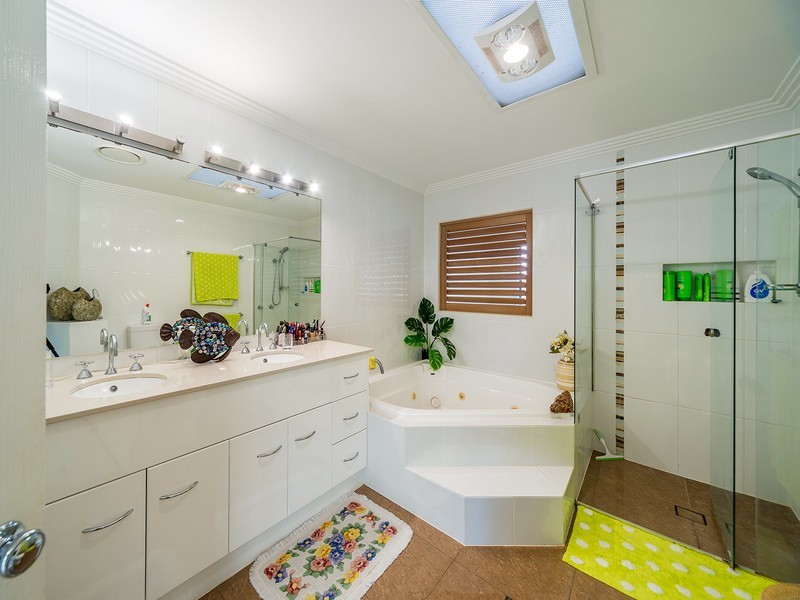 19/87 Morala Avenue, Runaway Bay QLD 4216