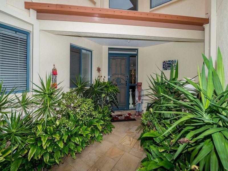 19/87 Morala Avenue, Runaway Bay QLD 4216