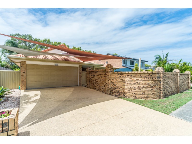 69 Lae Drive, Runaway Bay QLD 4216