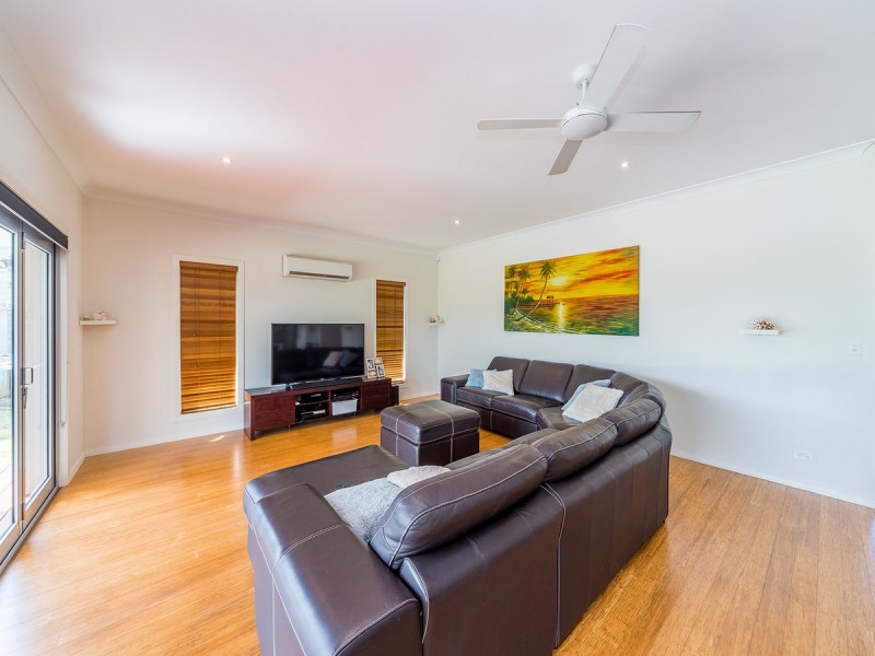 12 Rushcutter Avenue, Oxenford QLD 4210