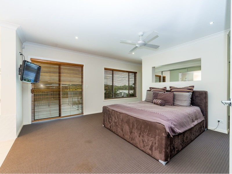 12 Rushcutter Avenue, Oxenford QLD 4210