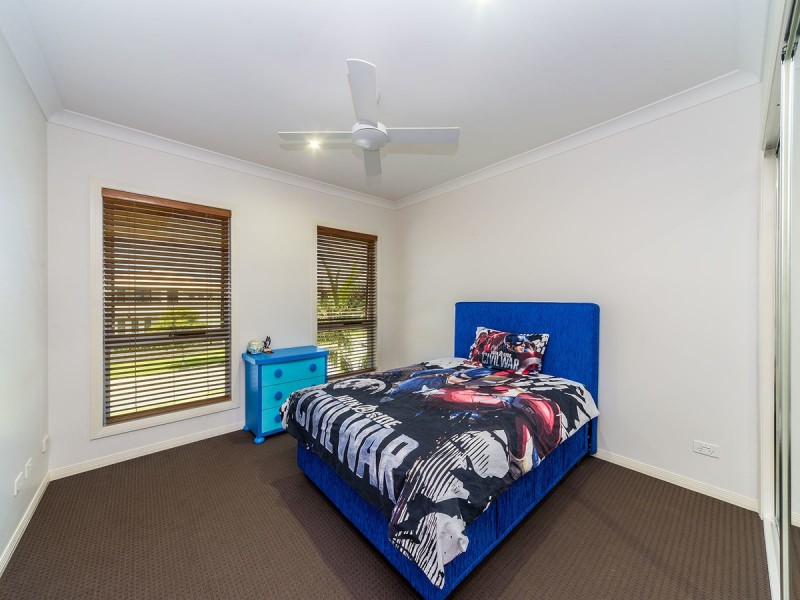 12 Rushcutter Avenue, Oxenford QLD 4210