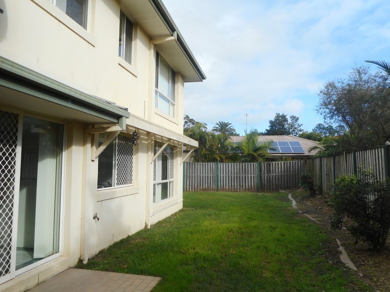 31 Royal Court, Ashmore QLD 4214