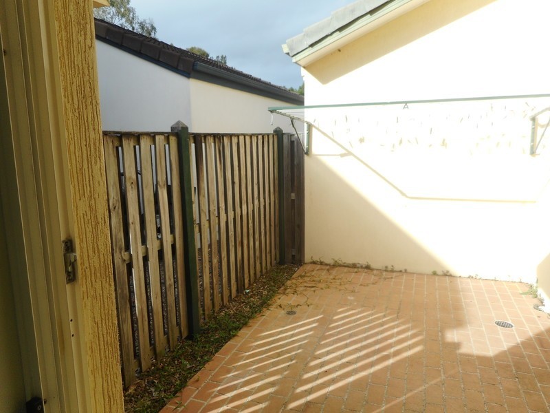 31 Royal Court, Ashmore QLD 4214