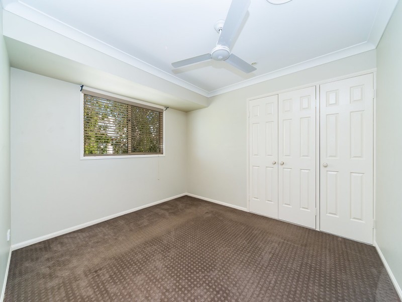 11 Oyster Cove Promenade, Helensvale QLD 4212