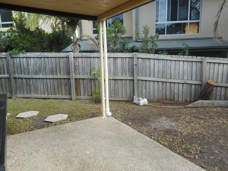 20/442 Pine Ridge Road, Coombabah QLD 4216