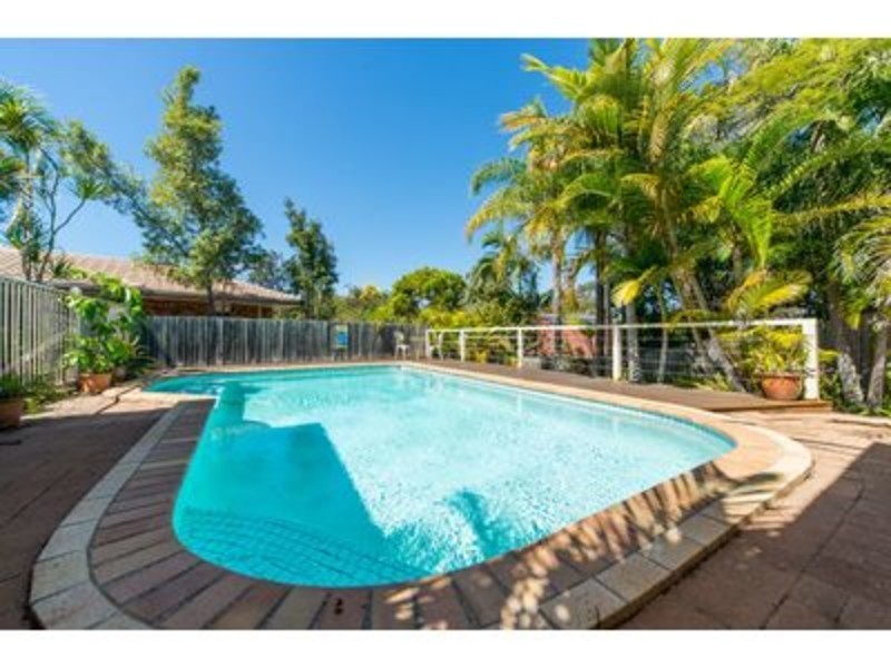 50 Jack Nicklaus Way, Parkwood QLD 4214