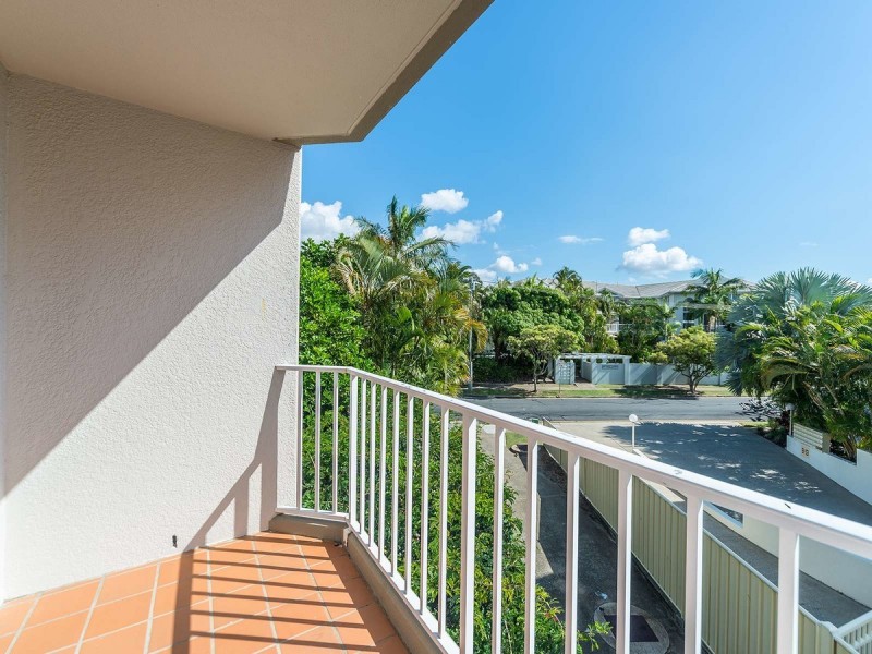 34/37 Bayview Street, Runaway Bay QLD 4216