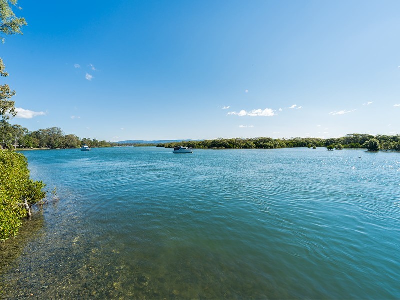 28 Tallara Street, Coombabah QLD 4216