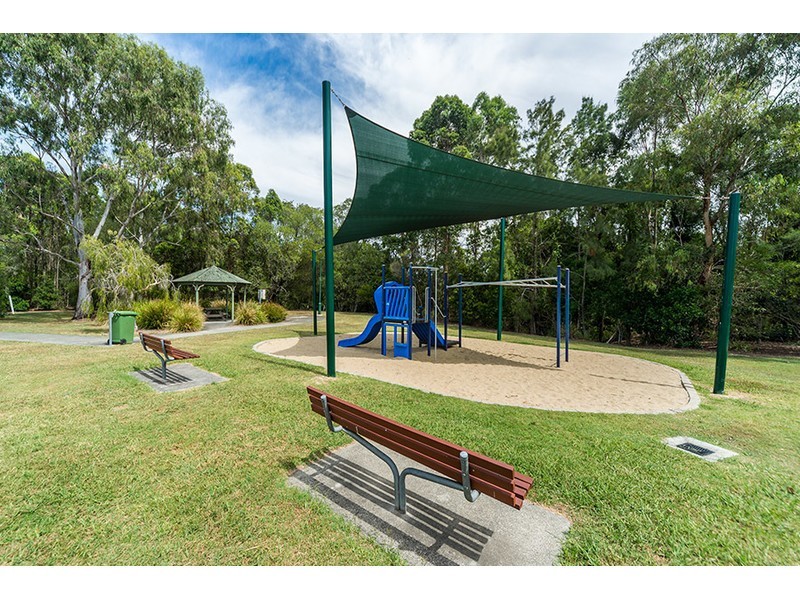 15 Matthews Crescent, Pimpama QLD 4209