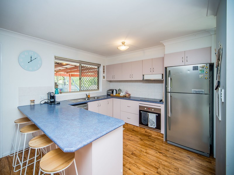 17 Tocumwal Court, Helensvale QLD 4212