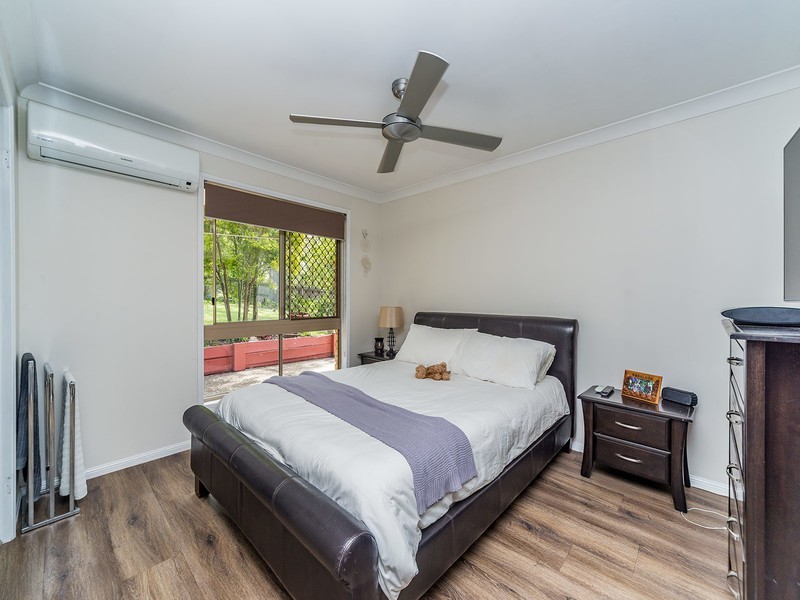 17 Tocumwal Court, Helensvale QLD 4212