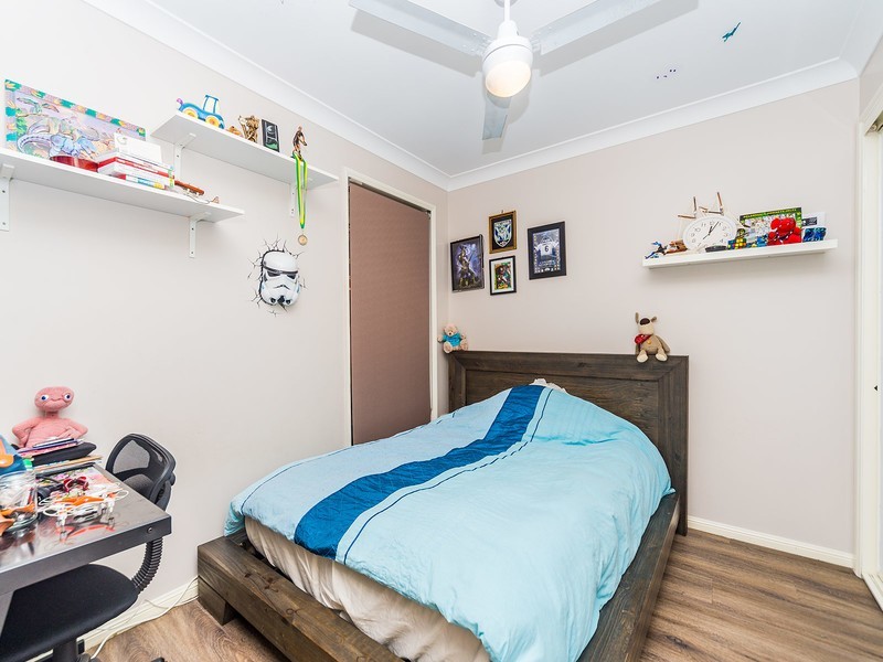17 Tocumwal Court, Helensvale QLD 4212