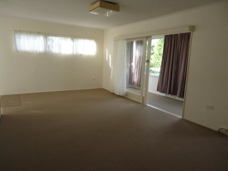 9 Oleander Avenue, Biggera Waters QLD 4216