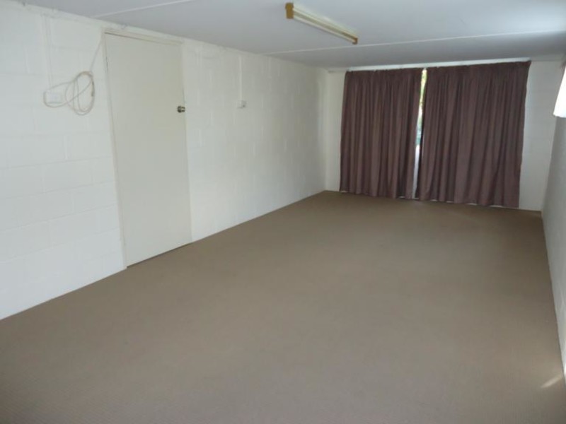 9 Oleander Avenue, Biggera Waters QLD 4216