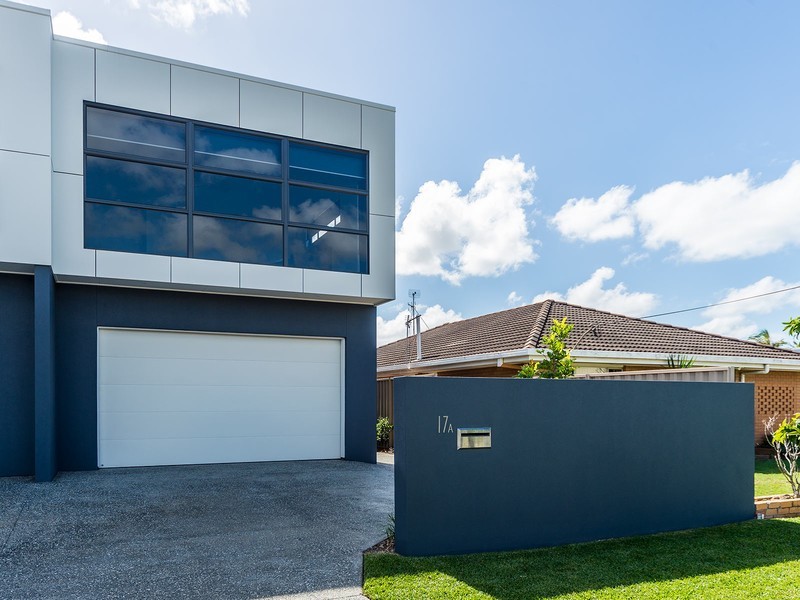 1/17 Drake Avenue, Paradise Point QLD 4216