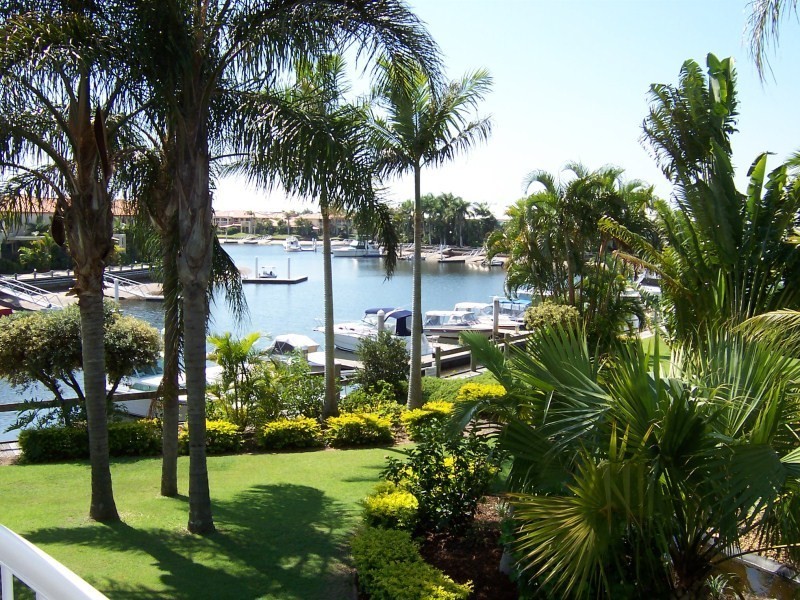 34/75 Morala Avenue, Runaway Bay QLD 4216