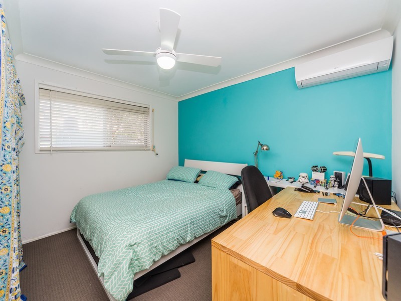 6 Daru Avenue, Runaway Bay QLD 4216