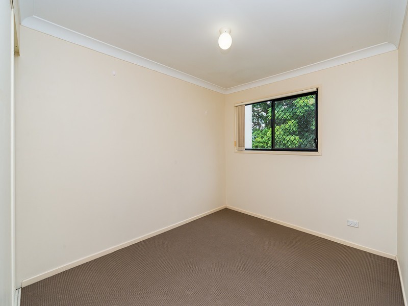 5/72-74 Imperial Parade, Labrador QLD 4215