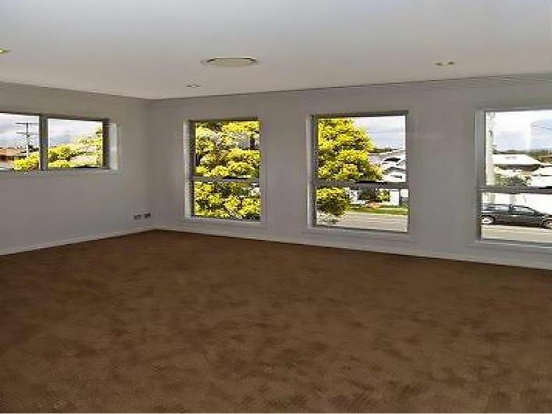 2/397 Bayview Street, Hollywell QLD 4216