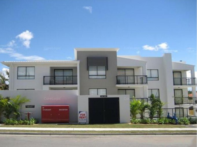 1/15-17 Lloyd Street, Southport QLD 4215