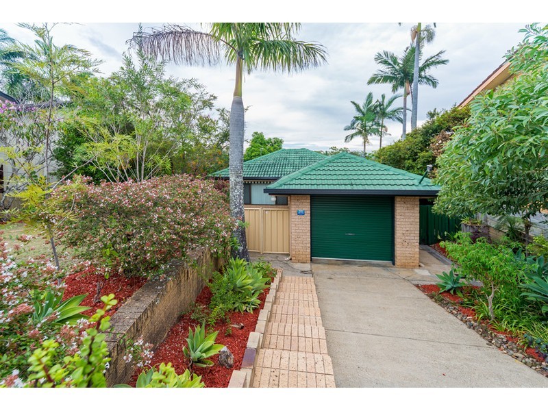 10 Lergessner Street, Biggera Waters QLD 4216
