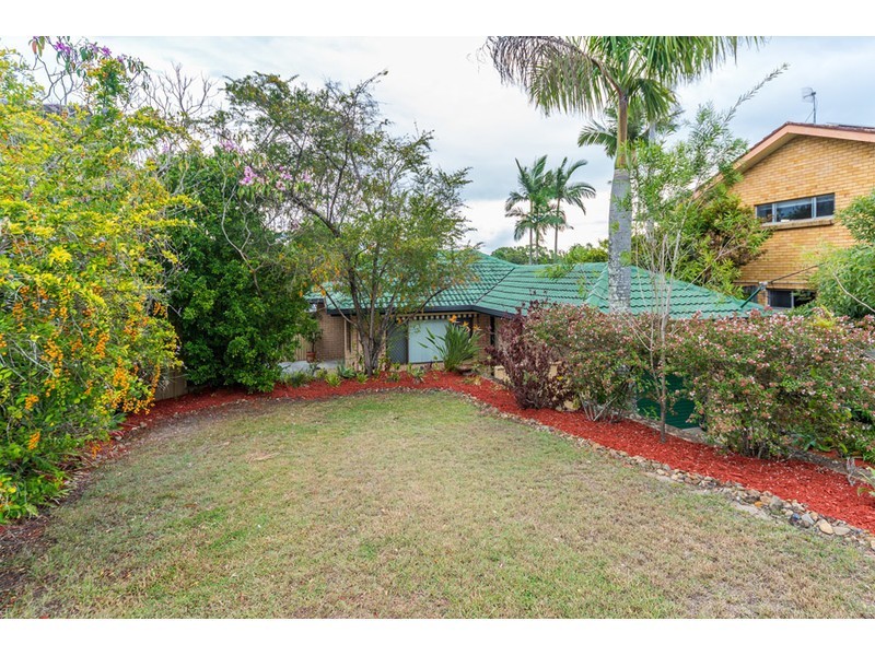 10 Lergessner Street, Biggera Waters QLD 4216