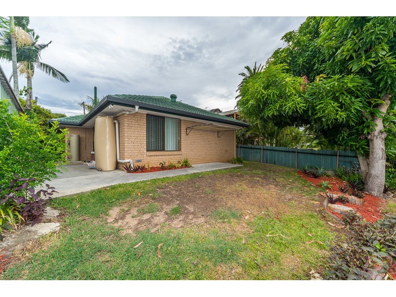 10 Lergessner Street, Biggera Waters QLD 4216