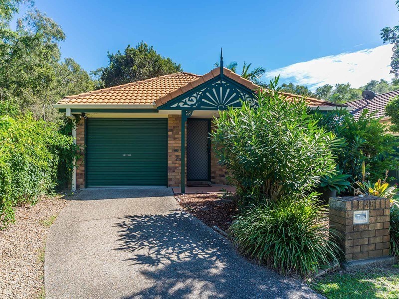 48 Seidler Place, Coombabah QLD 4216
