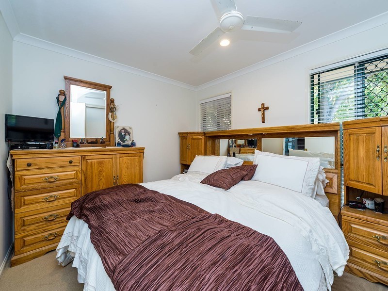 48 Seidler Place, Coombabah QLD 4216