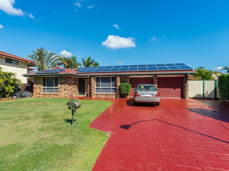 4 Torrens Court, Coombabah QLD 4216