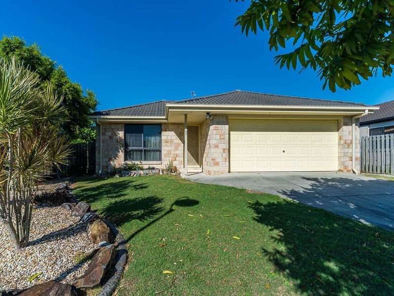 32 Meadow Way, Upper Coomera QLD 4209